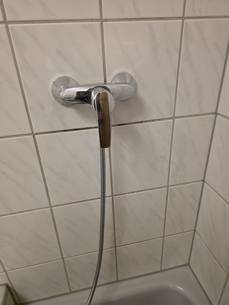 Fliesenarbeiten von Handwerk Schmidt in Roth